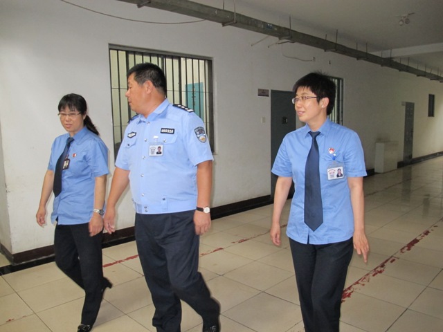 昌平区检察院干警对看守所清监等活动进行现场检察监督